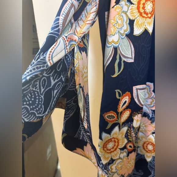 Chico’s Drama Printed Kimono Blue Long Line - Picture 8 of 9